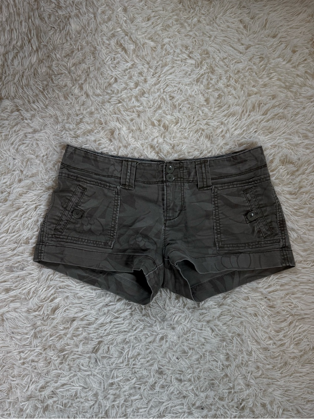 American Eagle y2k shorts